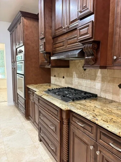508 BRIAROAKS DRIVE Lake Dallas, TX 75065