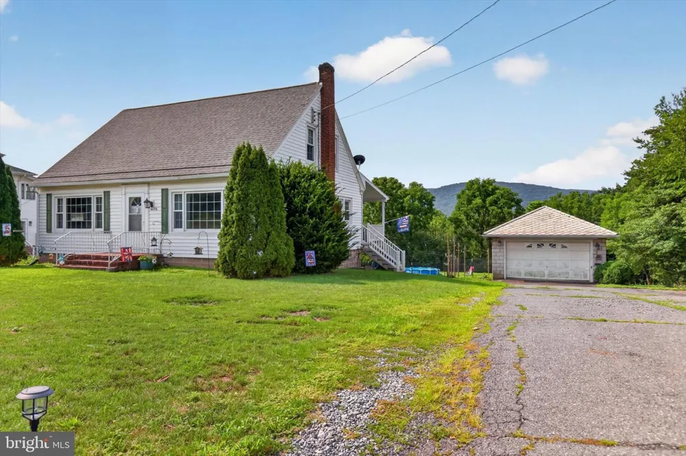 6036 STATE ROUTE 209 Lykens, PA 17048