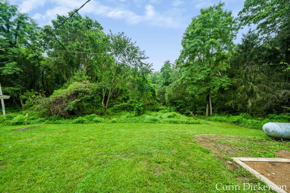 13790 Hutchinson Road Johnstown Township, MI 49050