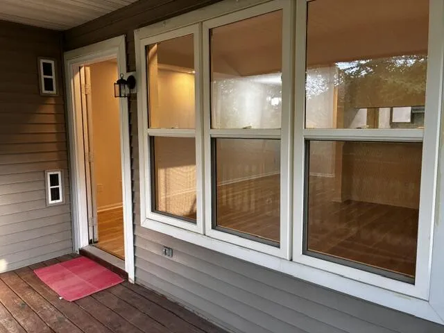 1357 Heatherwood Lane Pittsfield Charter Township, MI 48108