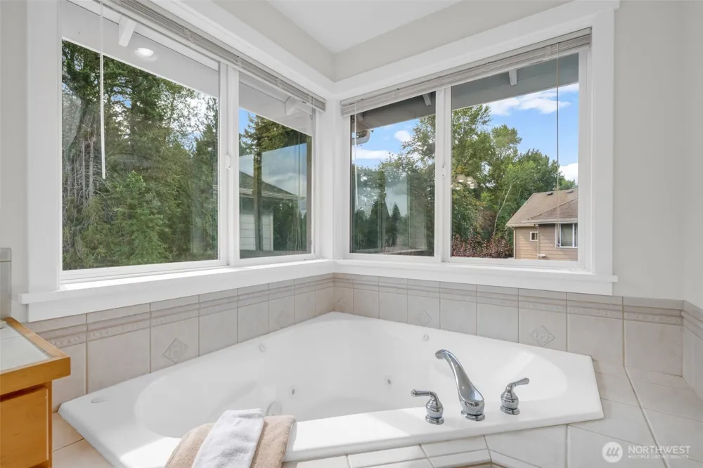 6503 174th Place SE Snohomish, WA 98296