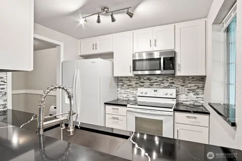 15433 Country Club Drive #E103
