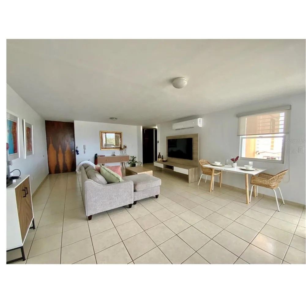 3001 ALEJANDRINO #1001 Guaynabo, PR 00969