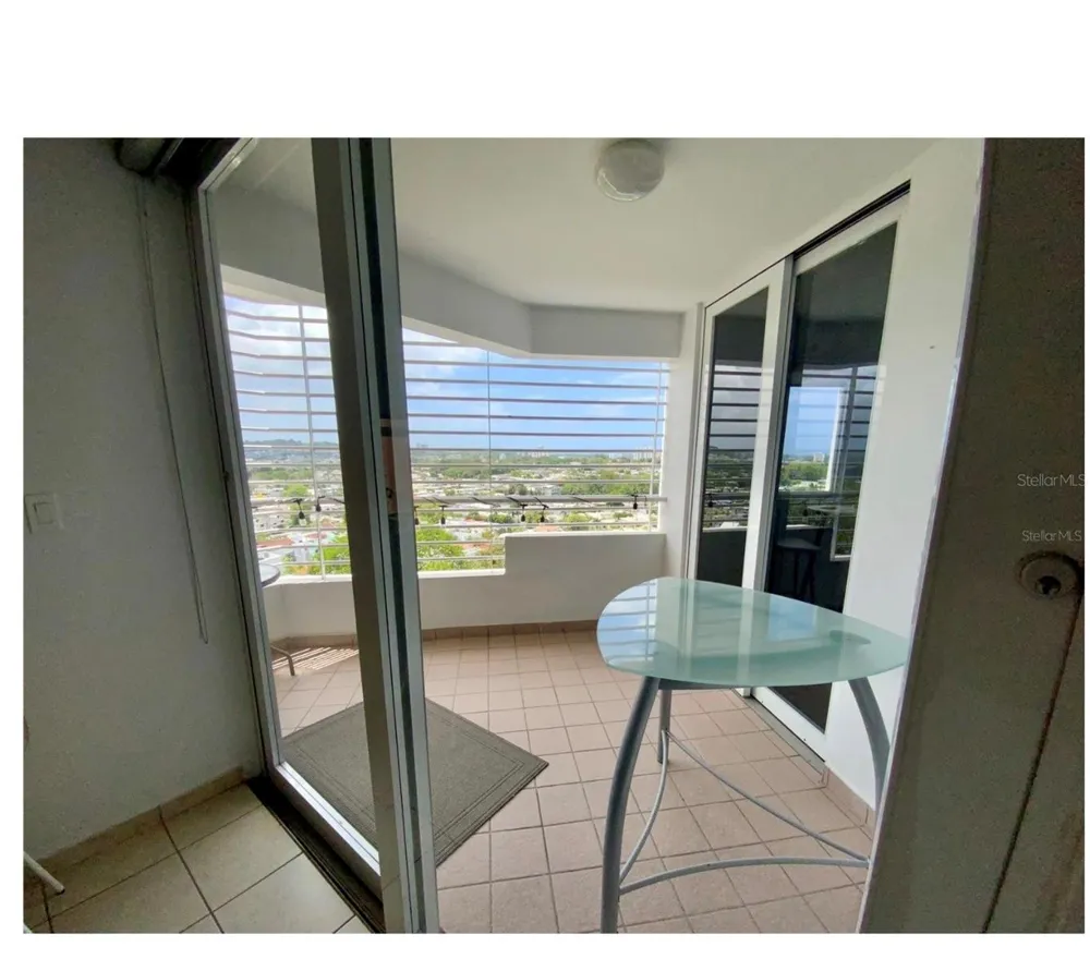 3001 ALEJANDRINO #1001 Guaynabo, PR 00969
