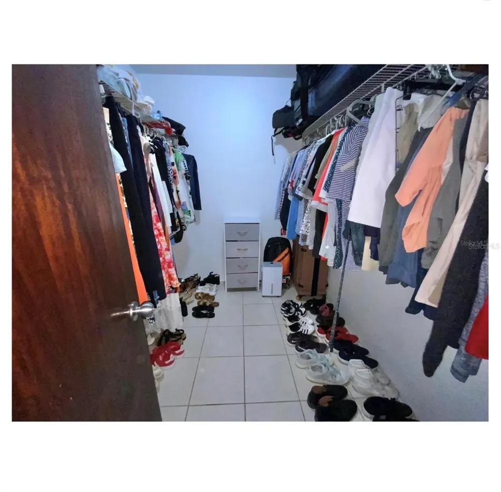3001 ALEJANDRINO #1001 Guaynabo, PR 00969