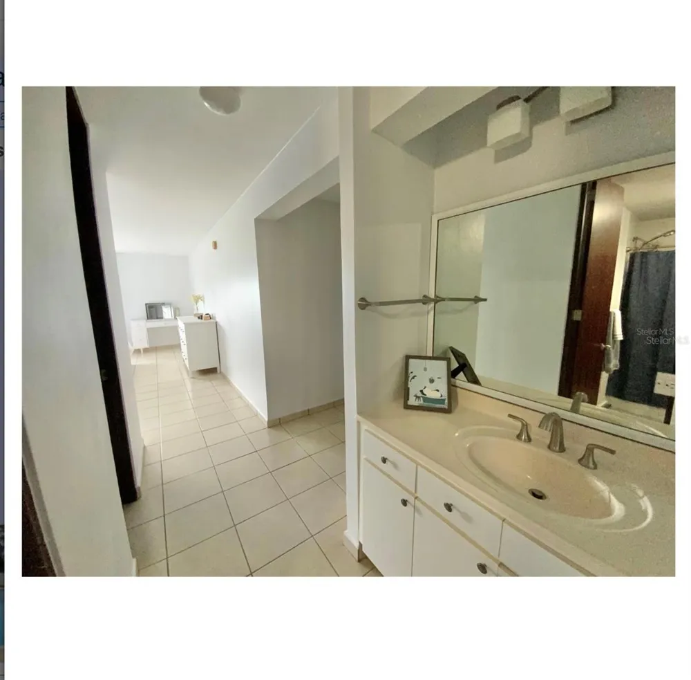 3001 ALEJANDRINO #1001 Guaynabo, PR 00969