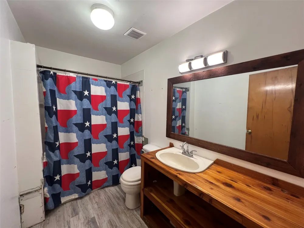422 W Harris Street Spur, TX 79370