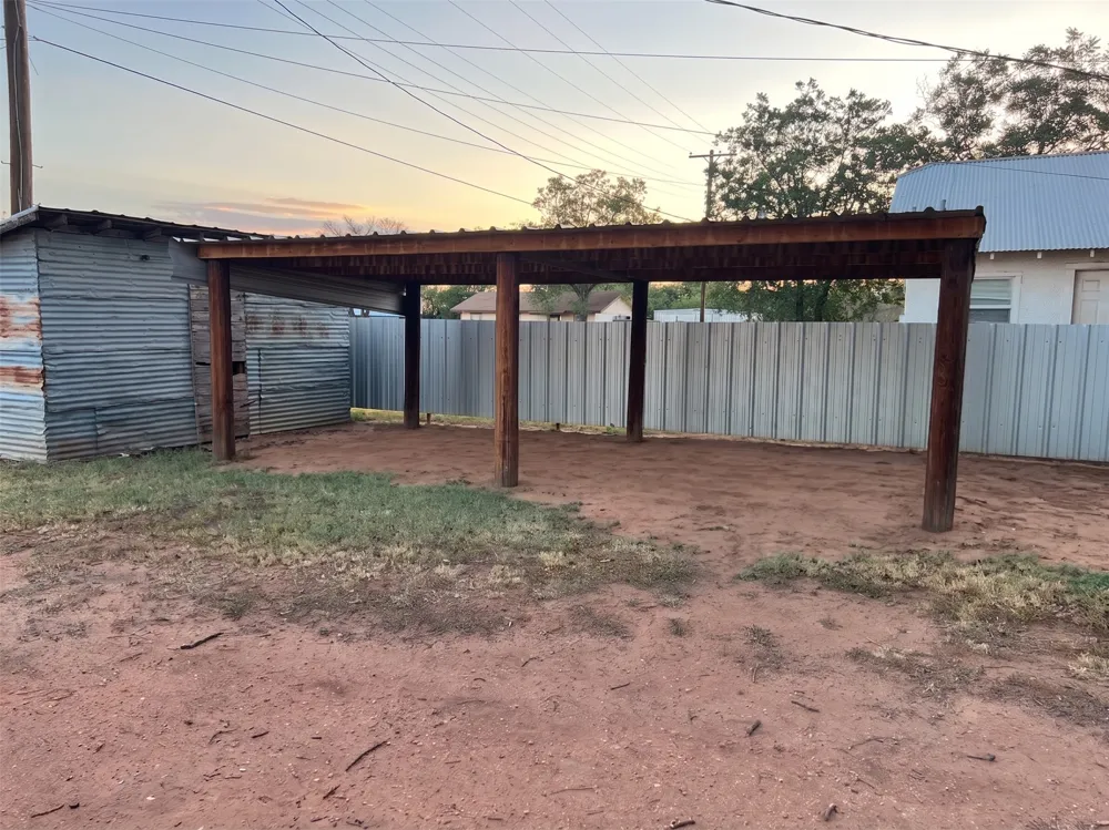 422 W Harris Street Spur, TX 79370