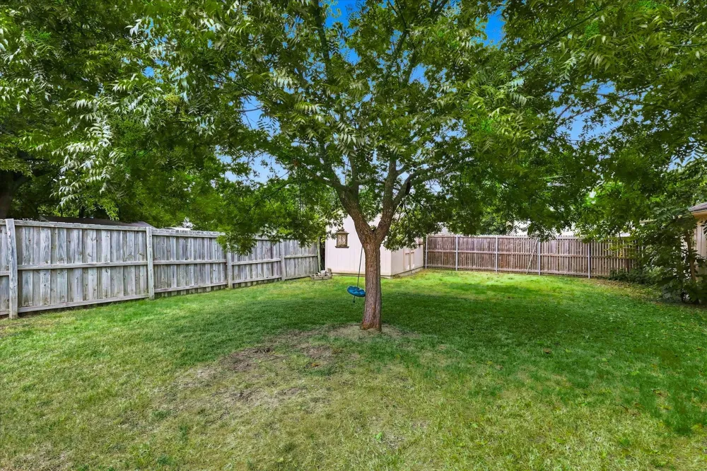 112 Diane Drive Sanger, TX 76266