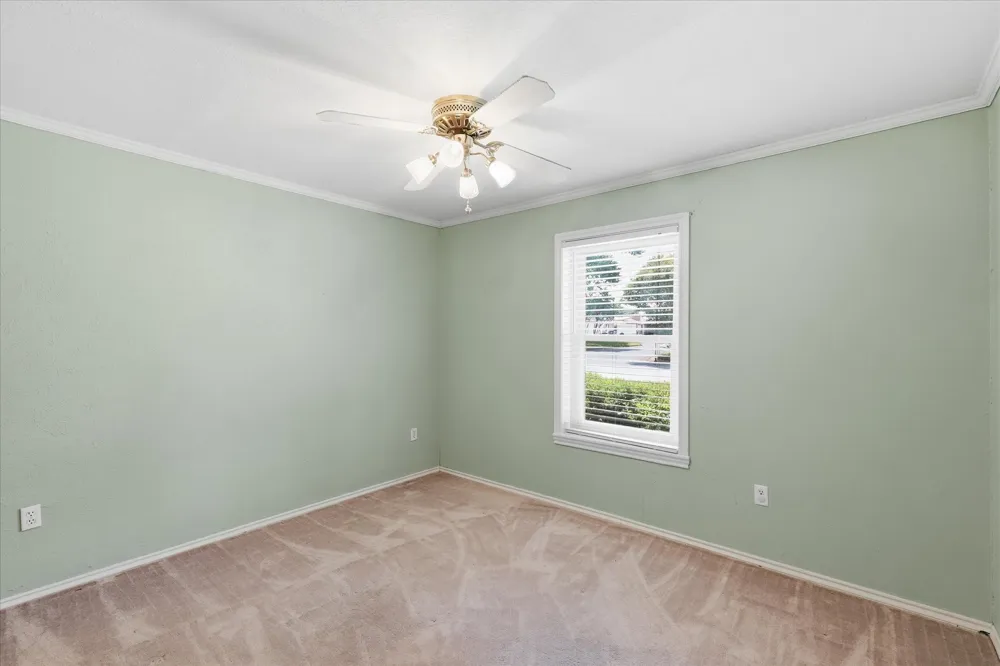 112 Diane Drive Sanger, TX 76266