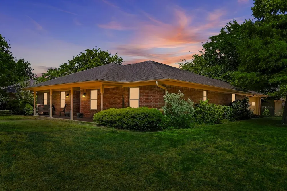112 Diane Drive Sanger, TX 76266