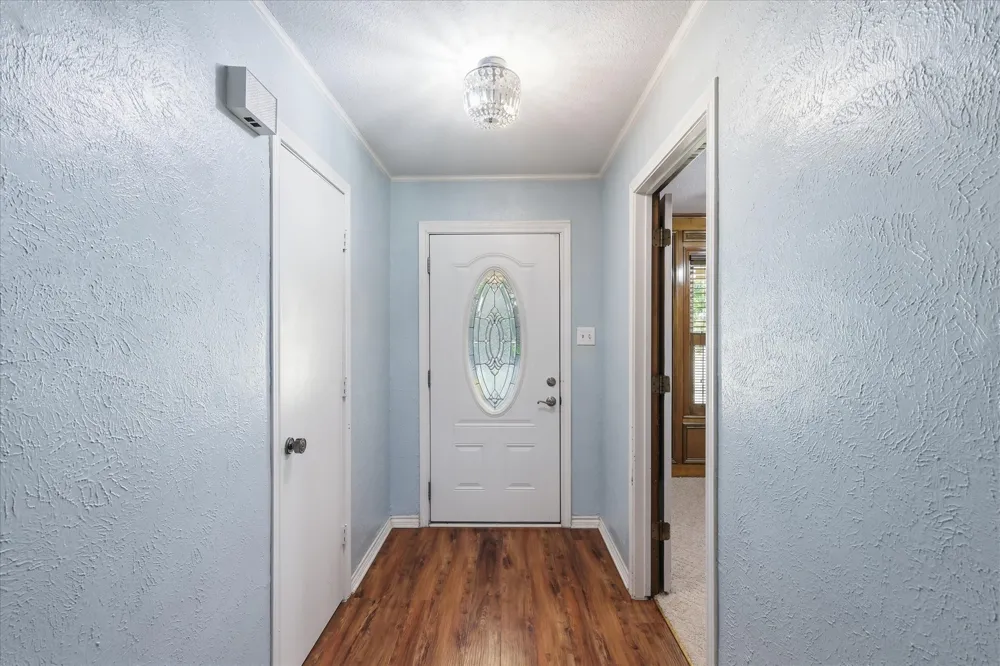 112 Diane Drive Sanger, TX 76266