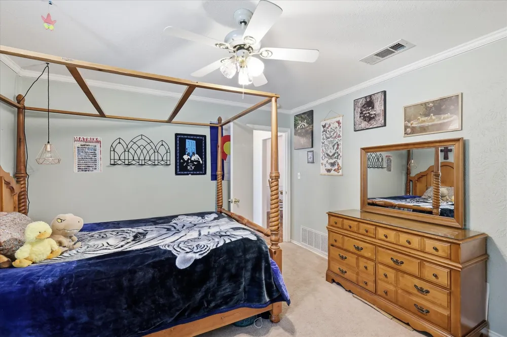 112 Diane Drive Sanger, TX 76266