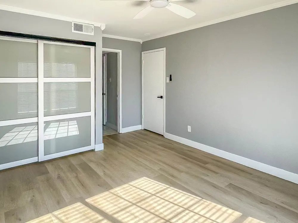 332 W Harwood Road #B Hurst, TX 76054