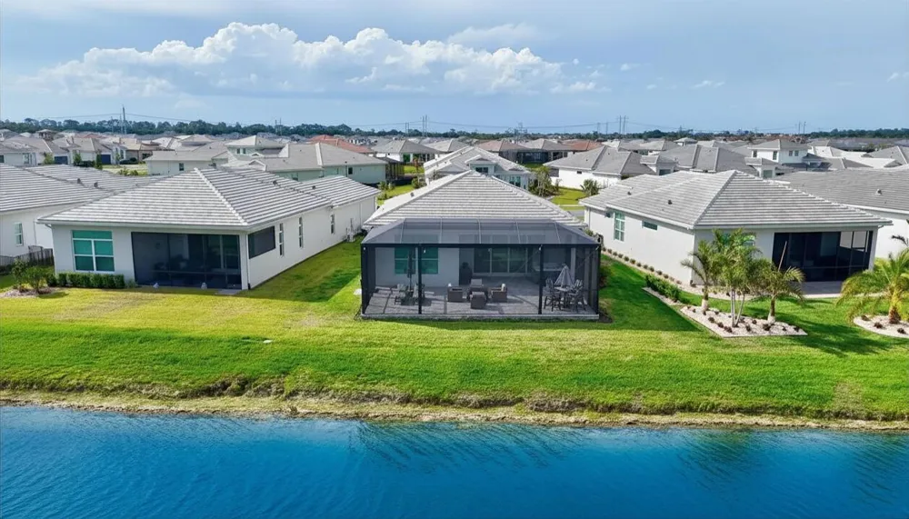 8515 SW Cantante Way Port St. Lucie, FL 34987
