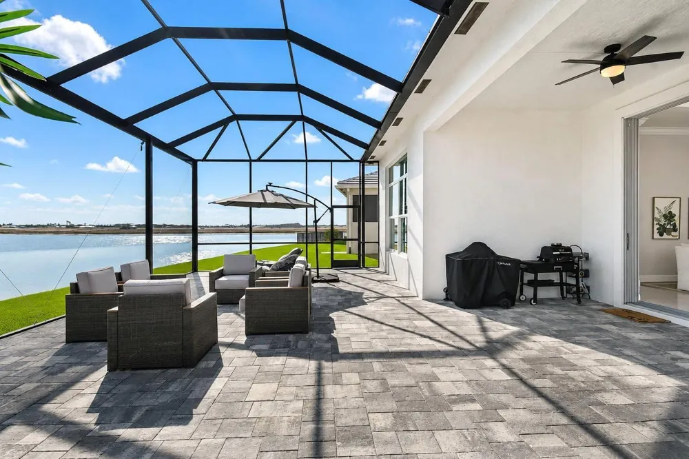 8515 SW Cantante Way Port St. Lucie, FL 34987