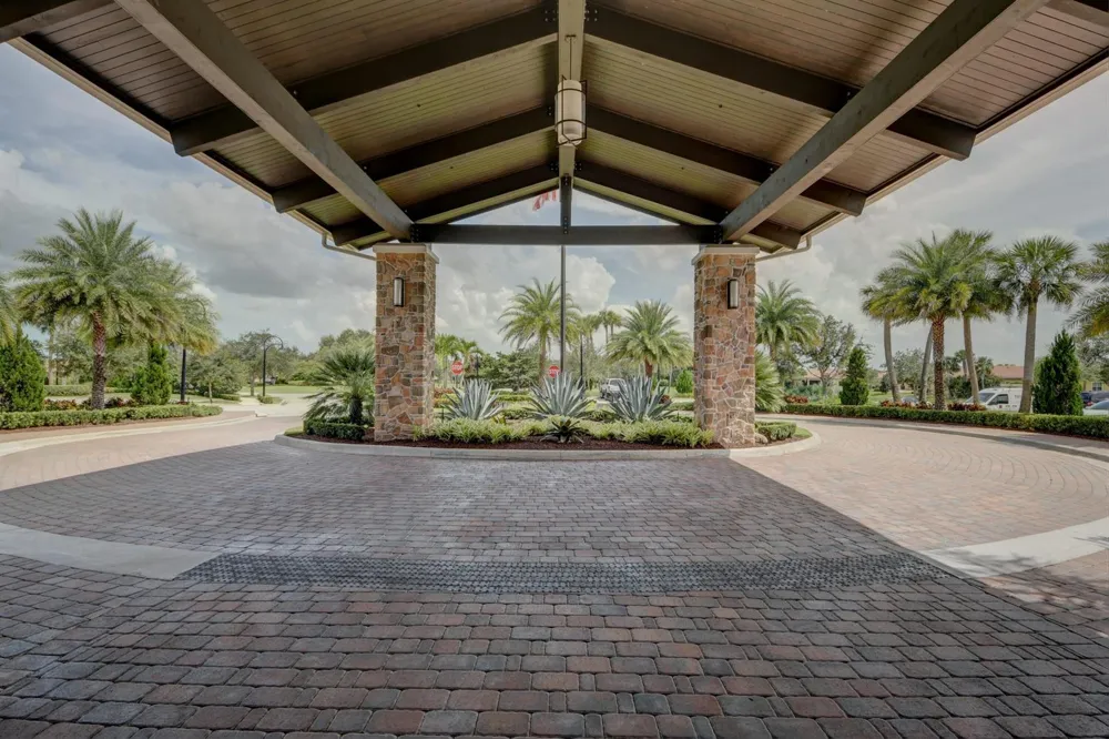 8515 SW Cantante Way Port St. Lucie, FL 34987