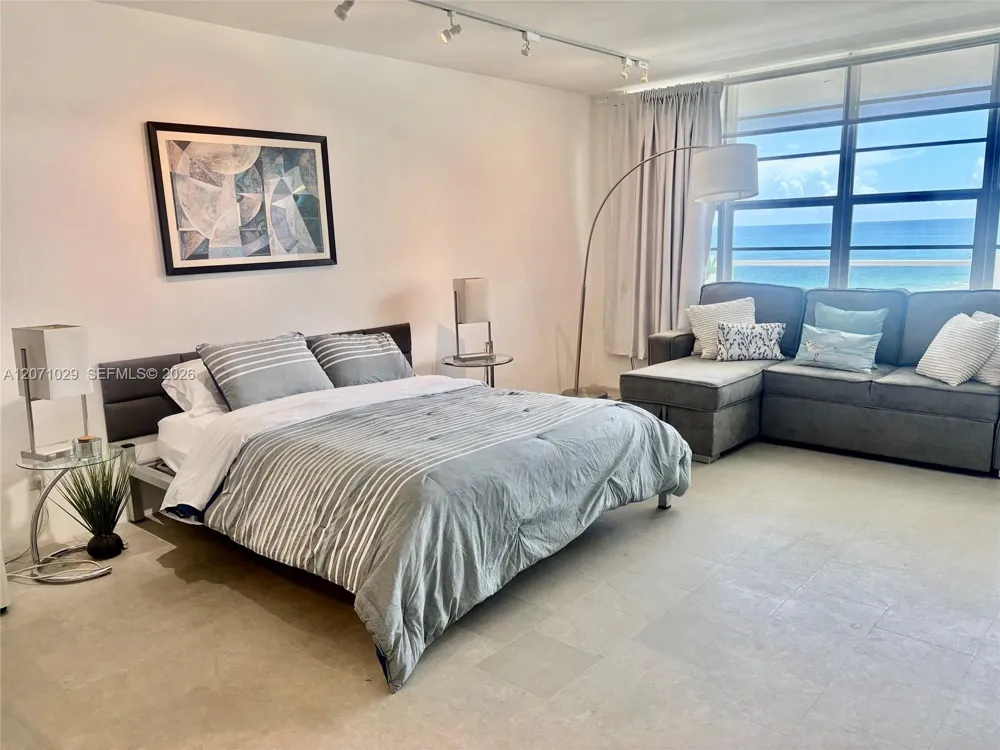 100 Lincoln Rd #1546 Miami Beach, FL 33139