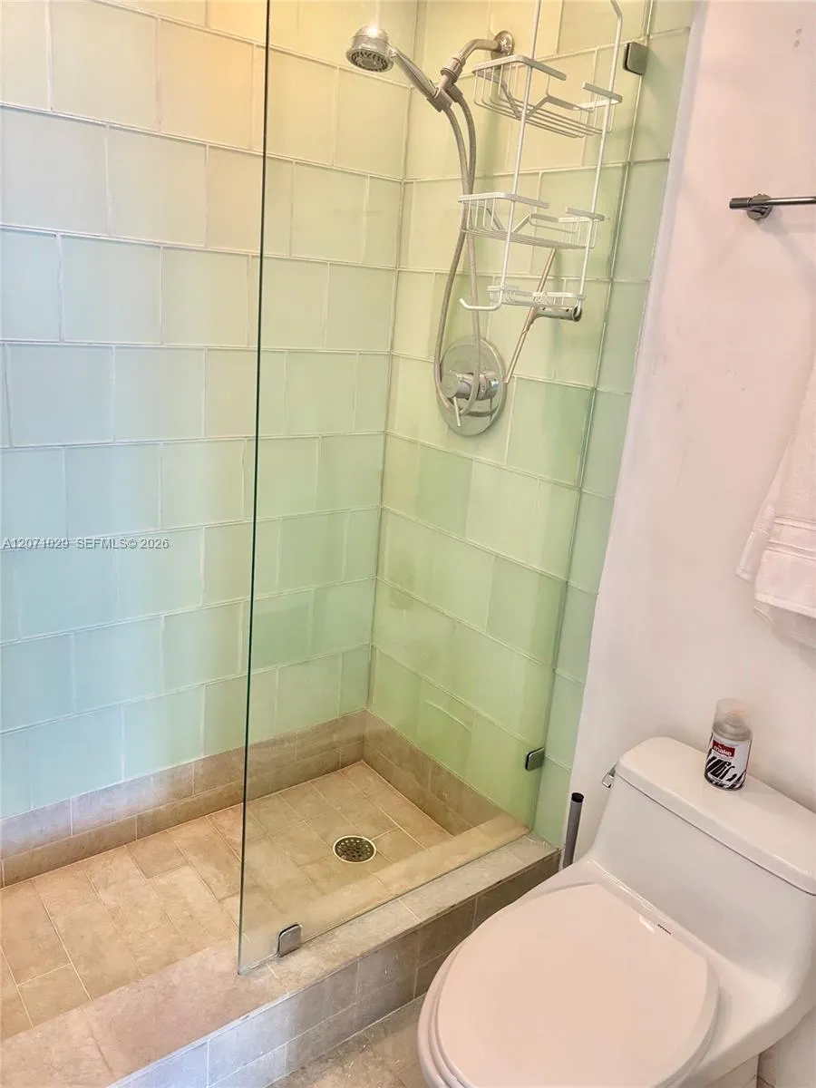 100 Lincoln Rd #1546 Miami Beach, FL 33139