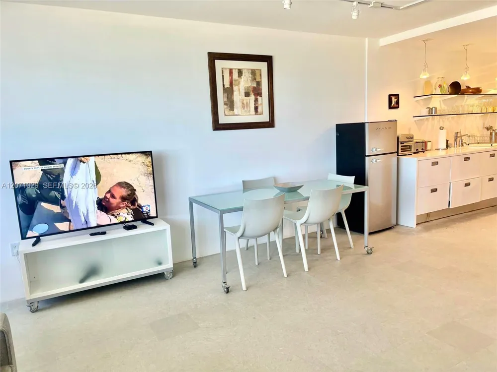 100 Lincoln Rd #1546 Miami Beach, FL 33139