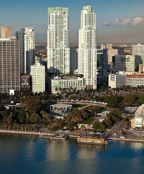 244 Biscayne Blvd #1707