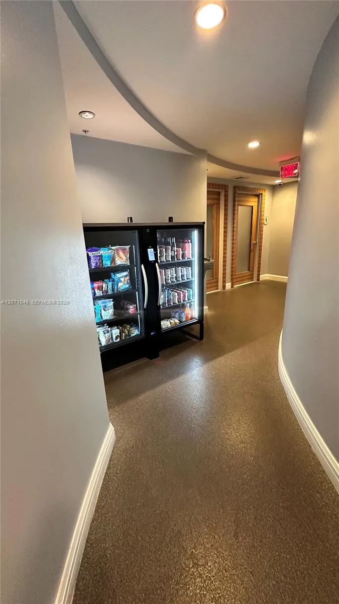 244 Biscayne Blvd #1707 Miami, FL 33132