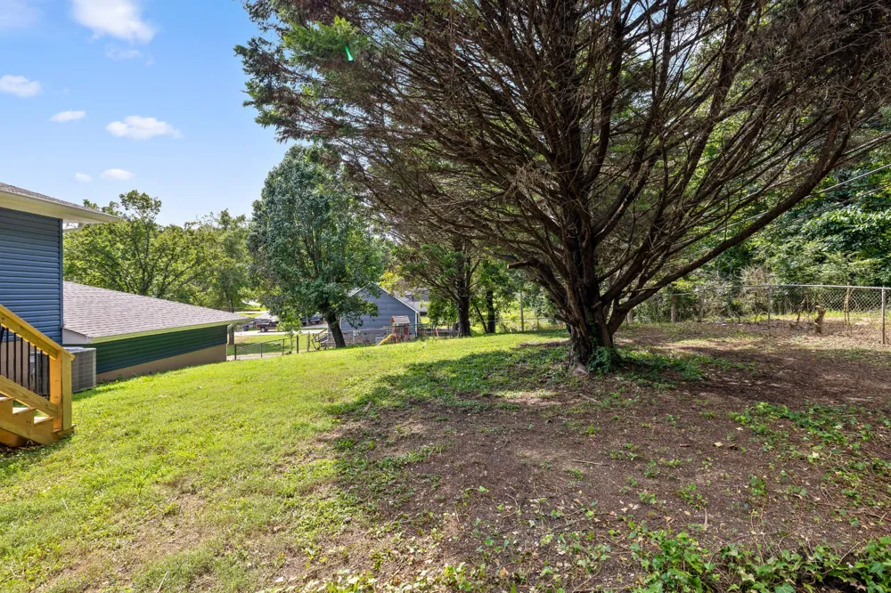 2323 Lyons Lane Soddy Daisy, TN 37379