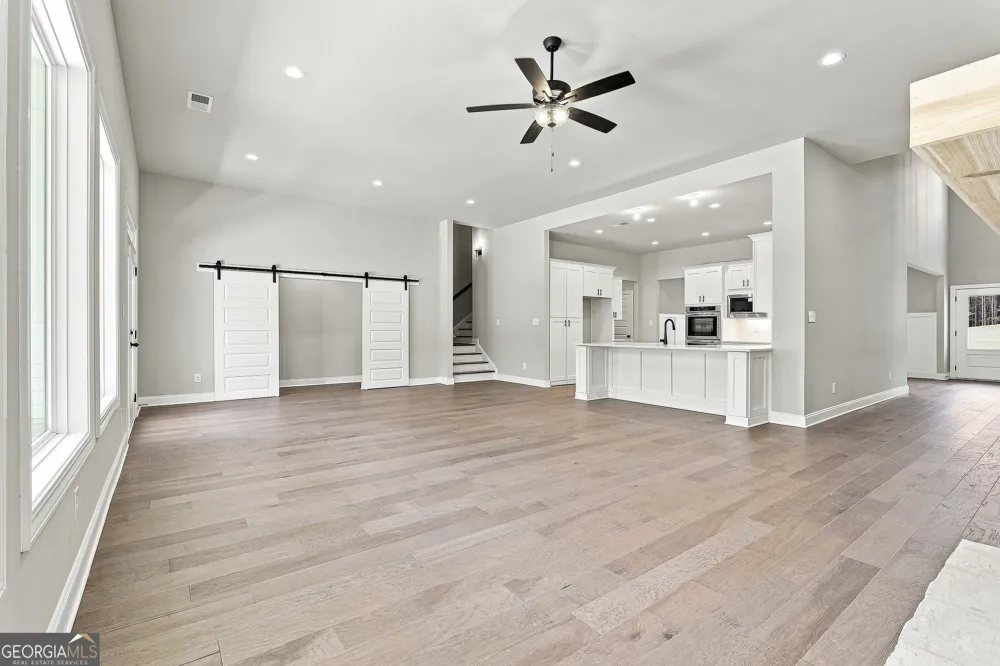 42 Traveler LN Williamson, GA 30292