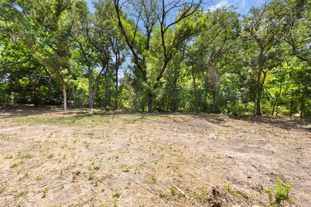 261 Rocky Drive Waxahachie, TX 75167