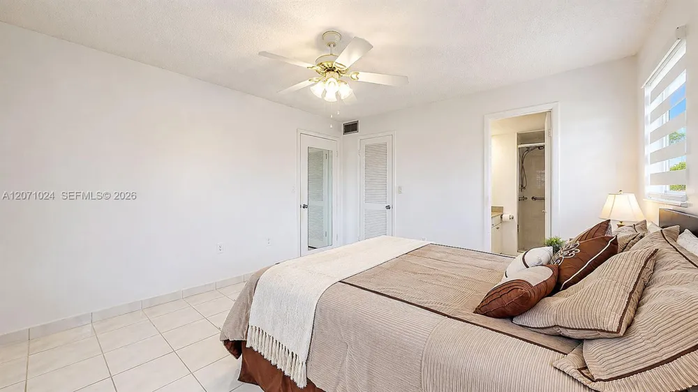 8500 Sunrise Lakes Blvd #201 Sunrise, FL 33322