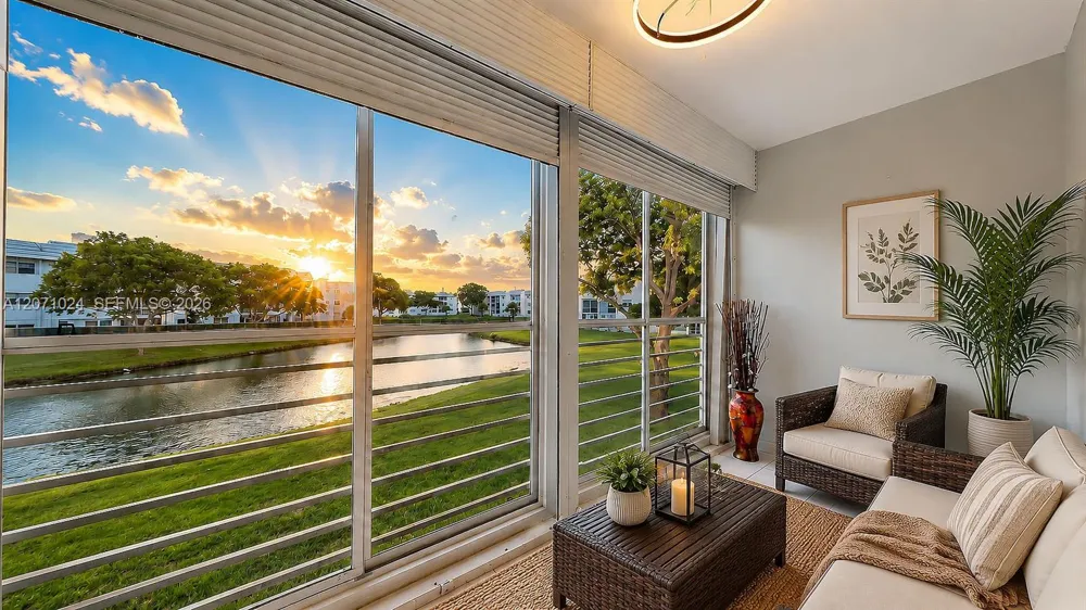 8500 Sunrise Lakes Blvd #201 Sunrise, FL 33322