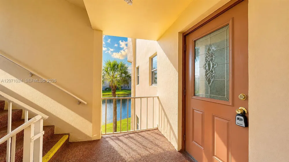 8500 Sunrise Lakes Blvd #201 Sunrise, FL 33322