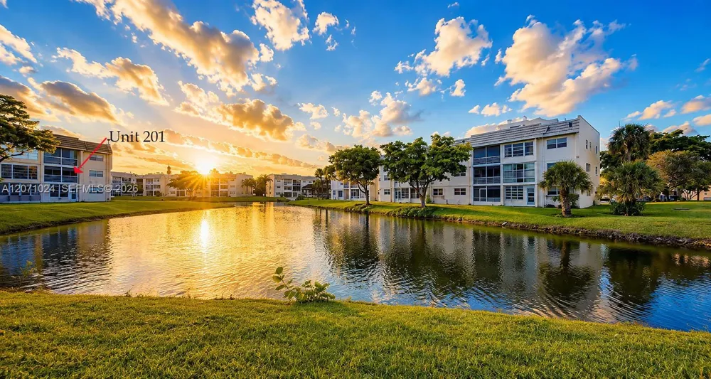 8500 Sunrise Lakes Blvd #201 Sunrise, FL 33322