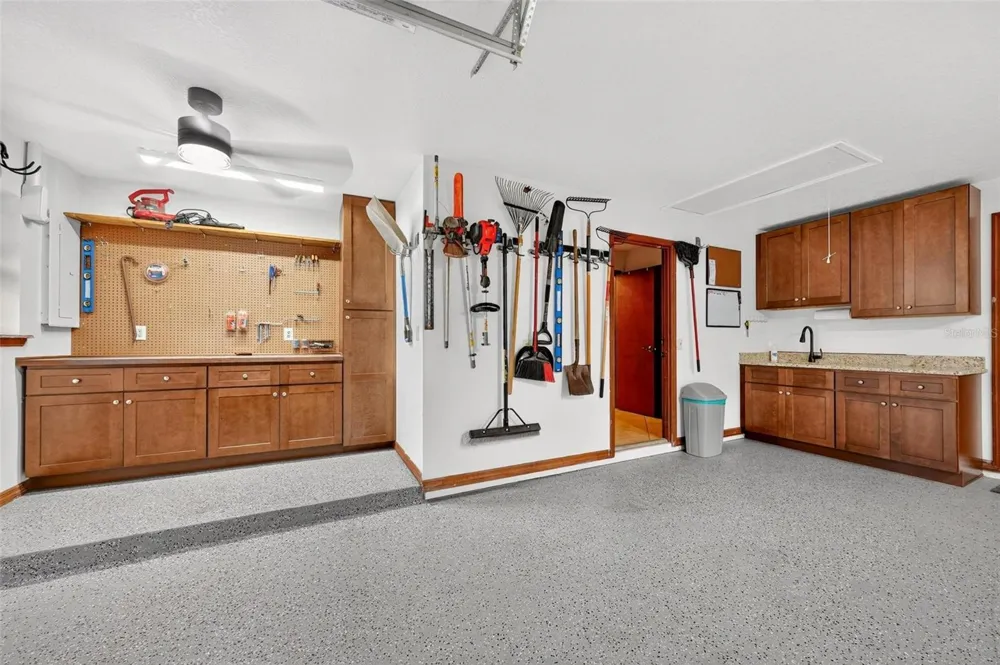 445 POLITE DRIVE Deltona, FL 32725