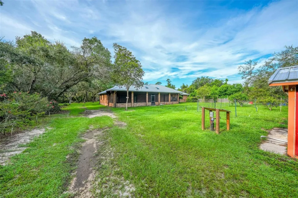 445 POLITE DRIVE Deltona, FL 32725