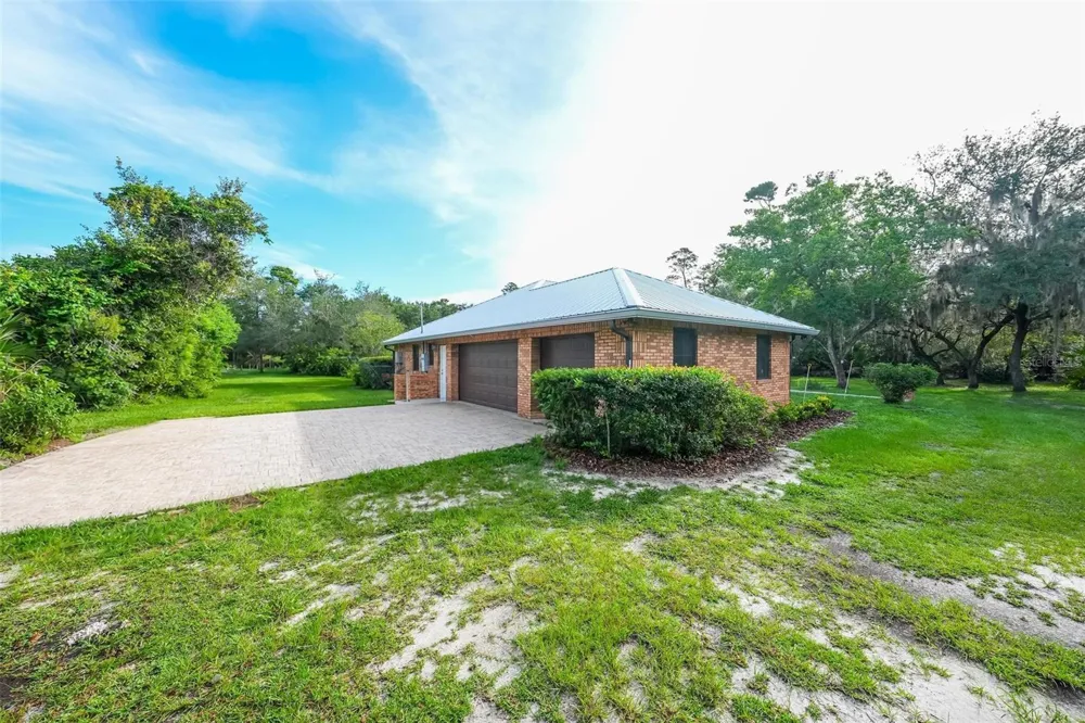 445 POLITE DRIVE Deltona, FL 32725