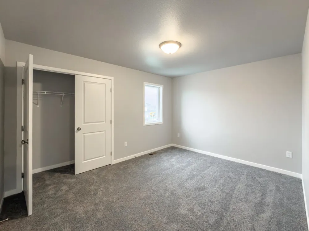 1872 19th Avenue Wahpeton, ND 58075