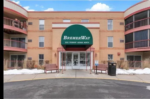 3232 Fremont Avenue #215