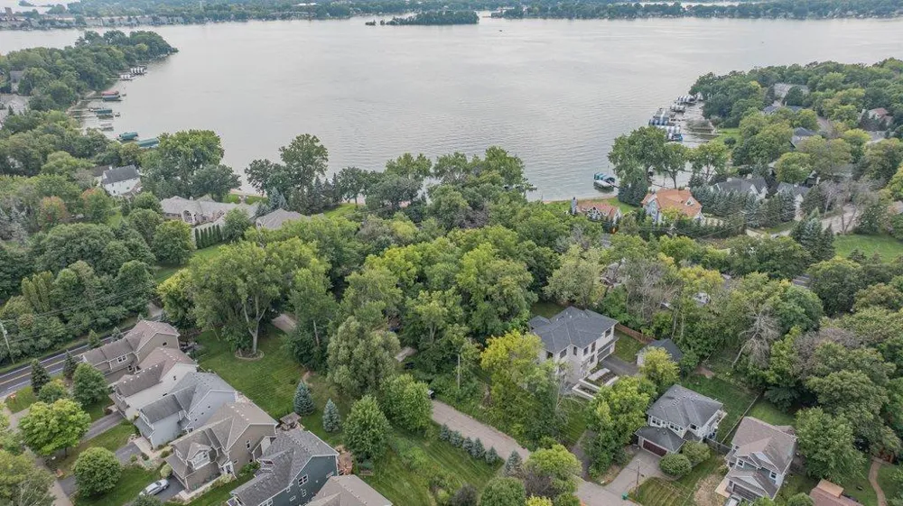 1545 Minnie Avenue Orono, MN 55364