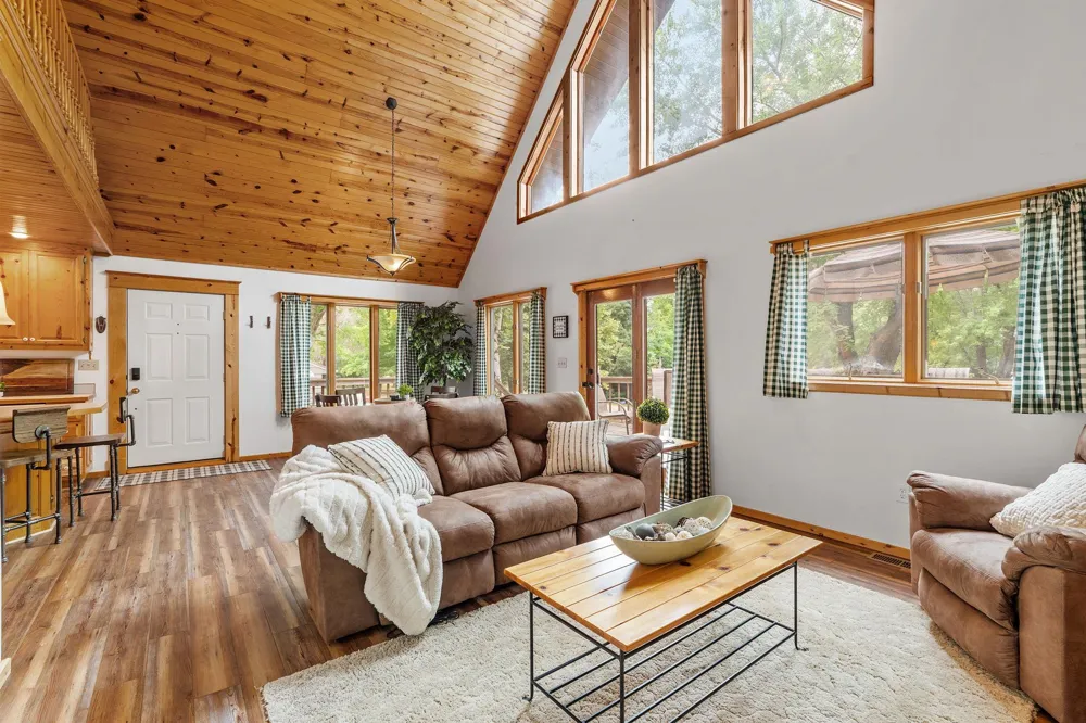 11670 Elm Circle Pine City, MN 55063