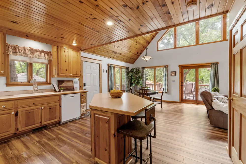 11670 Elm Circle Pine City, MN 55063