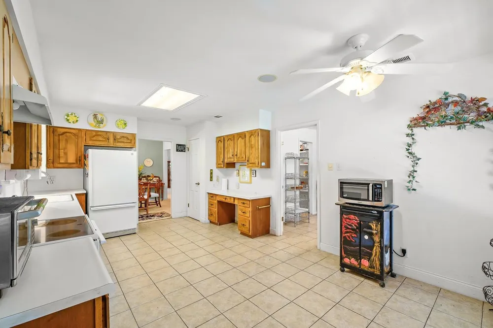 104 Braeburn Circle Kerrville, TX 78028