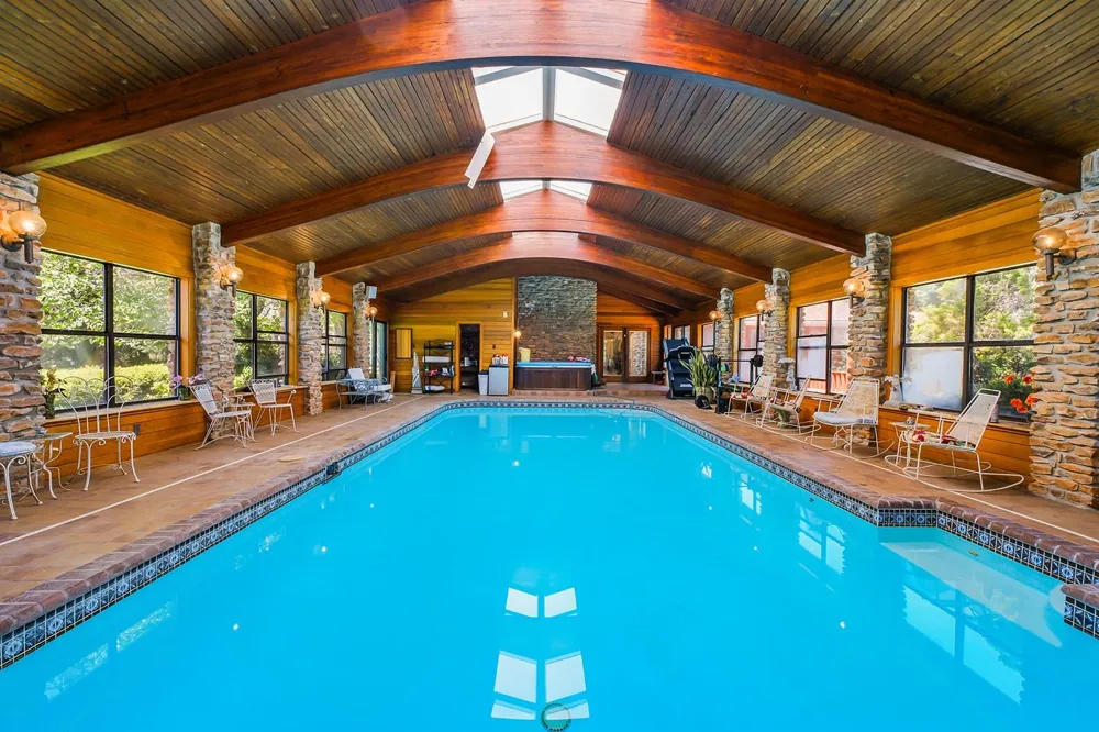 104 Braeburn Circle Kerrville, TX 78028