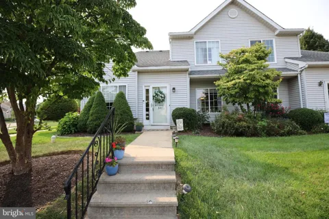 321 WIND RIPPLE COURT
