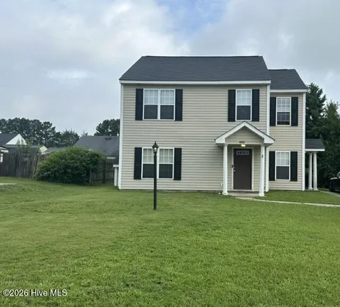 4608 Honeysuckle Lane