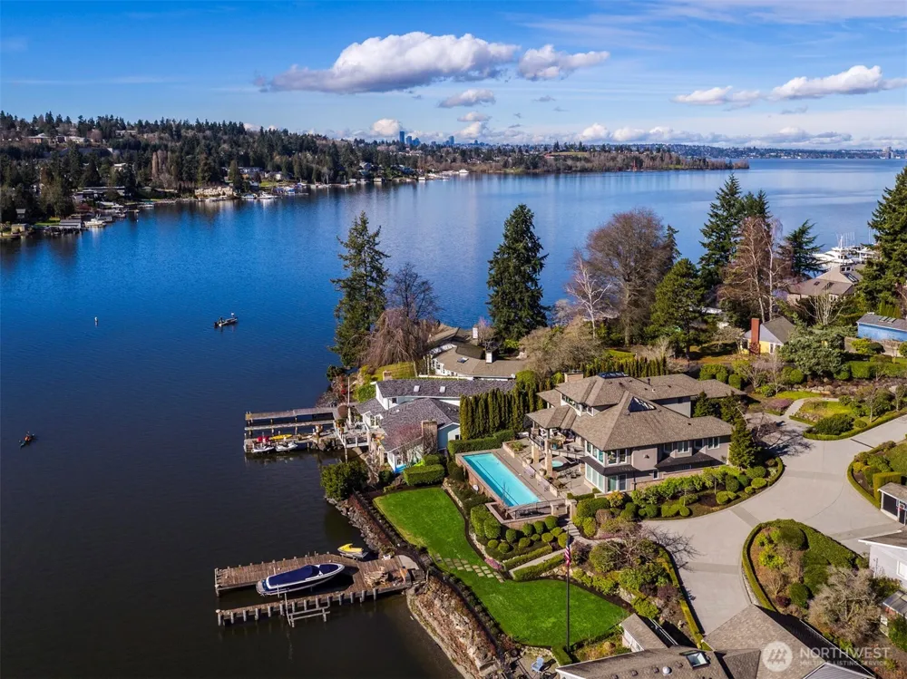 16 Enatai Drive Bellevue, WA 98004