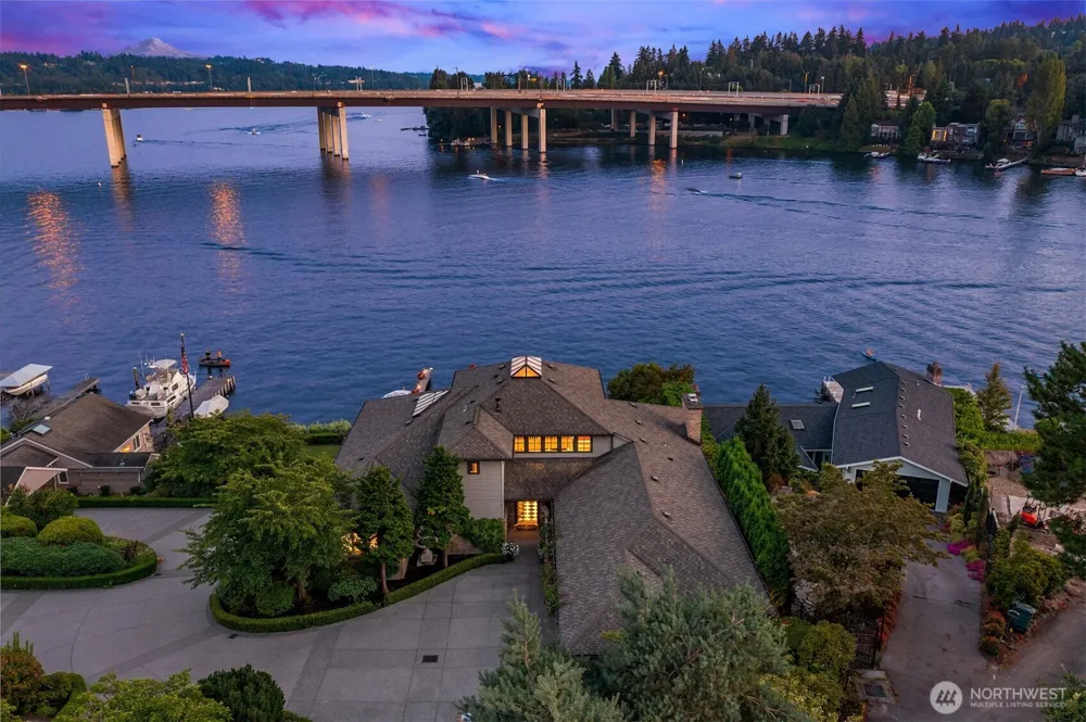 16 Enatai Drive Bellevue, WA 98004