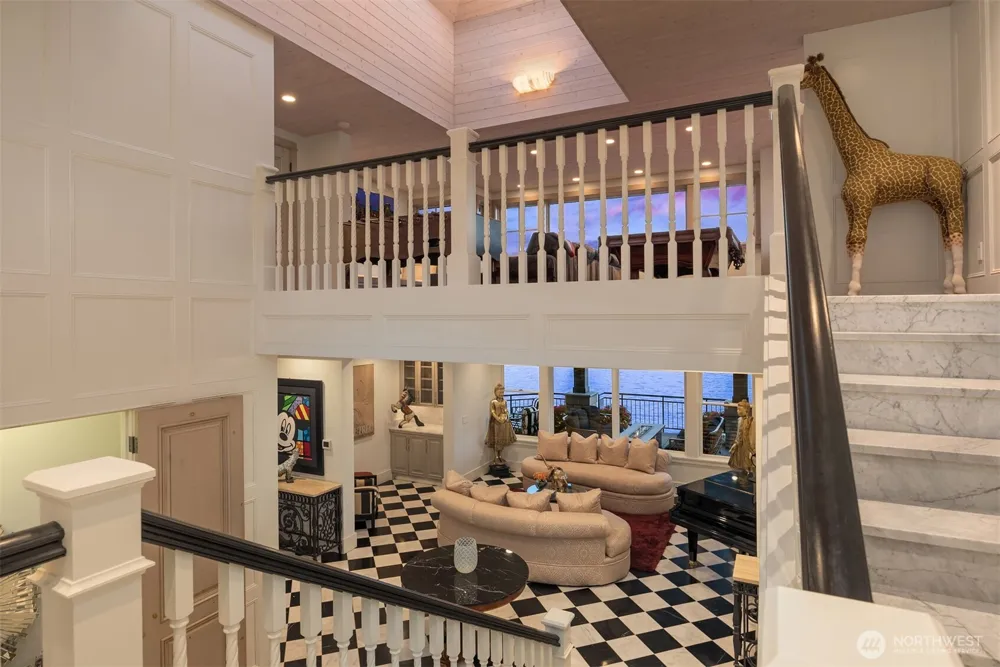 16 Enatai Drive Bellevue, WA 98004