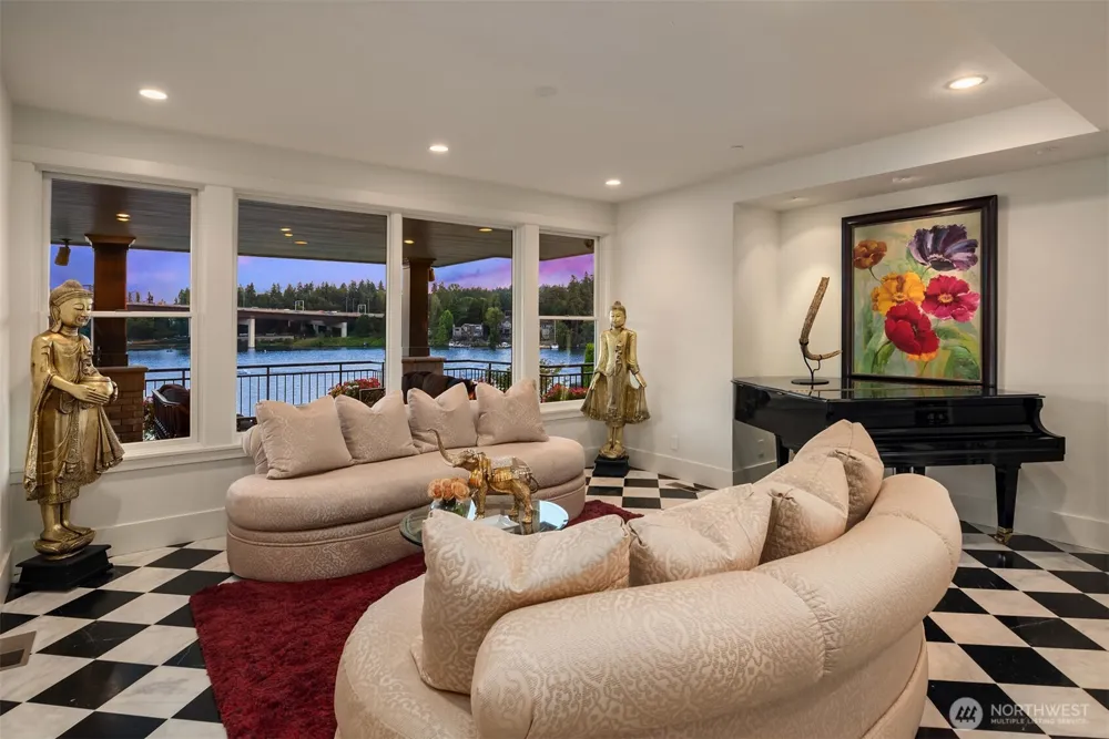 16 Enatai Drive Bellevue, WA 98004