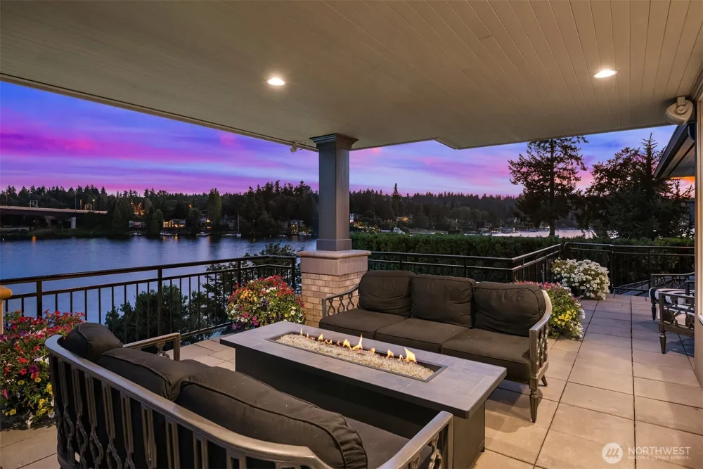 16 Enatai Drive Bellevue, WA 98004